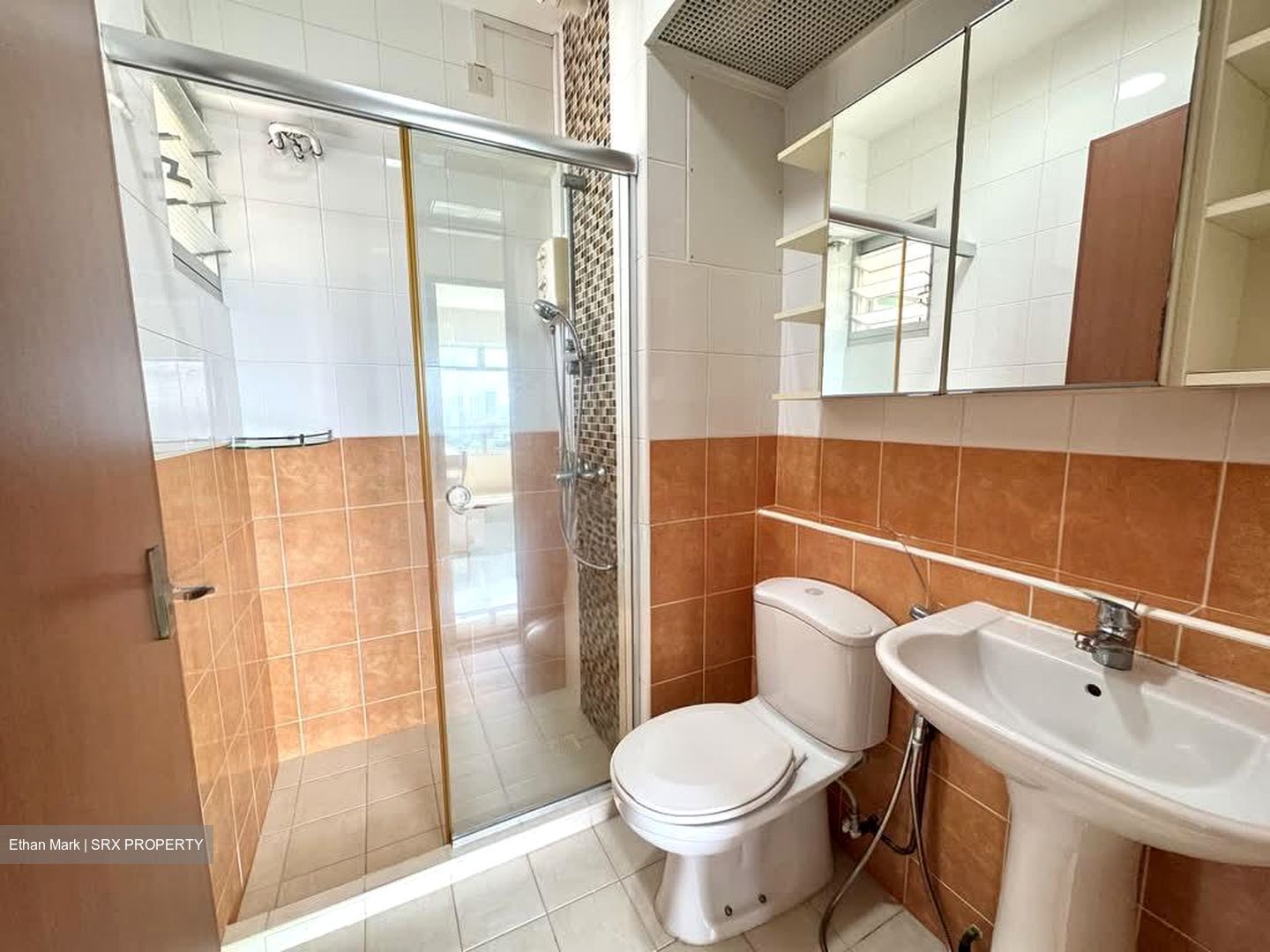 Blk 61C Strathmore Green (Queenstown), HDB 4 Rooms #585557351